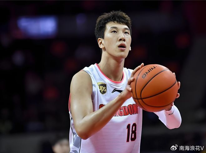 广东队惨败上海队16分 杜锋三失误成关键