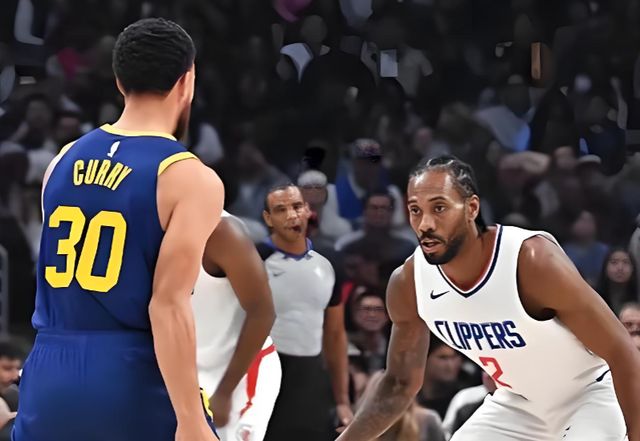 勇士逆转快船霍福德四记三分扭转战局