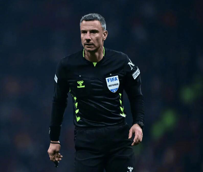 欧冠14决赛次回合拜仁vs皇马裁判组名单公布 首回