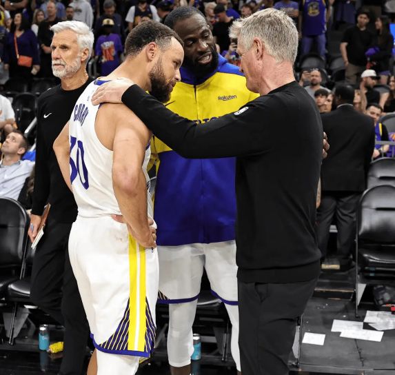 勇士附加赛出局 格林暗示离队引关注