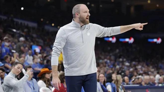 雄鹿选帅面临关键抉择 字母哥未来悬而未决