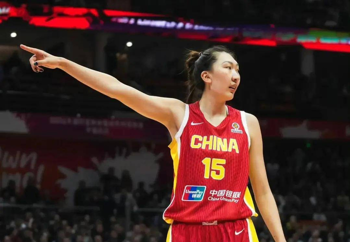 韩旭签WNBA训练营 张子宇伤缺 李梦高薪留洋