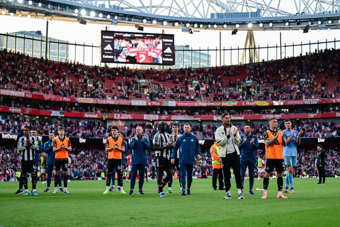 吉马良斯：伤病重创心理 纽卡需补强冲击欧战资